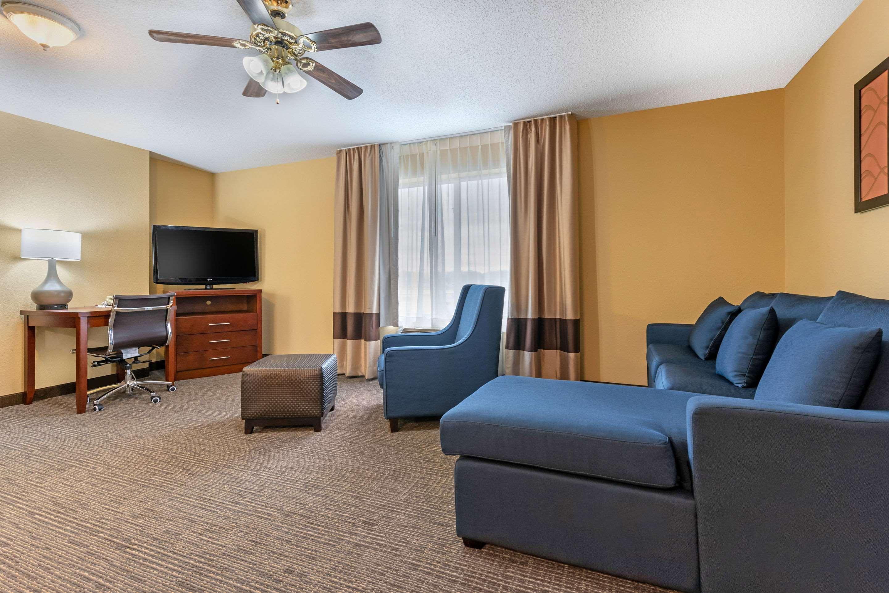 Comfort Suites Findlay Exteriér fotografie
