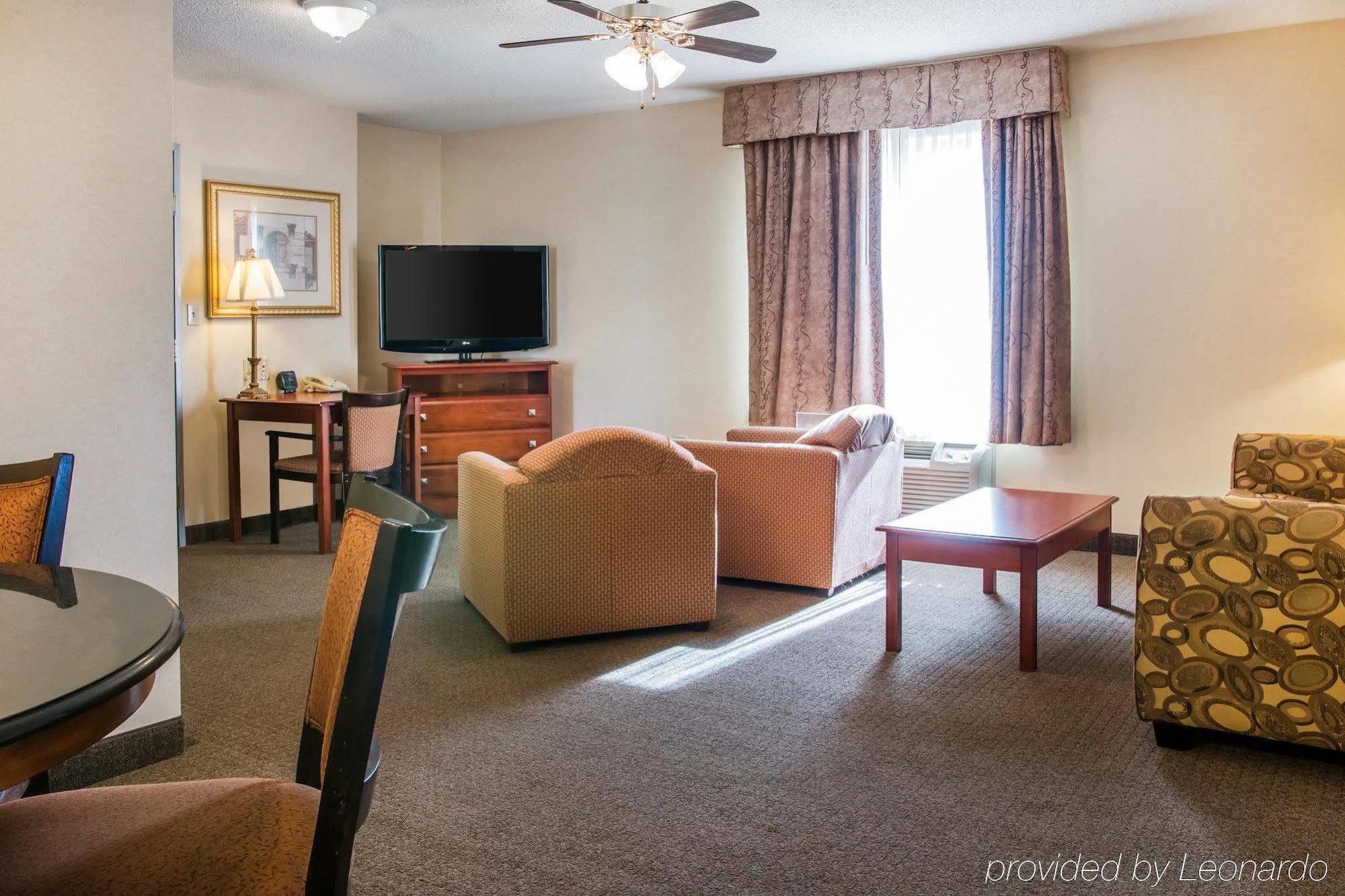 Comfort Suites Findlay Exteriér fotografie