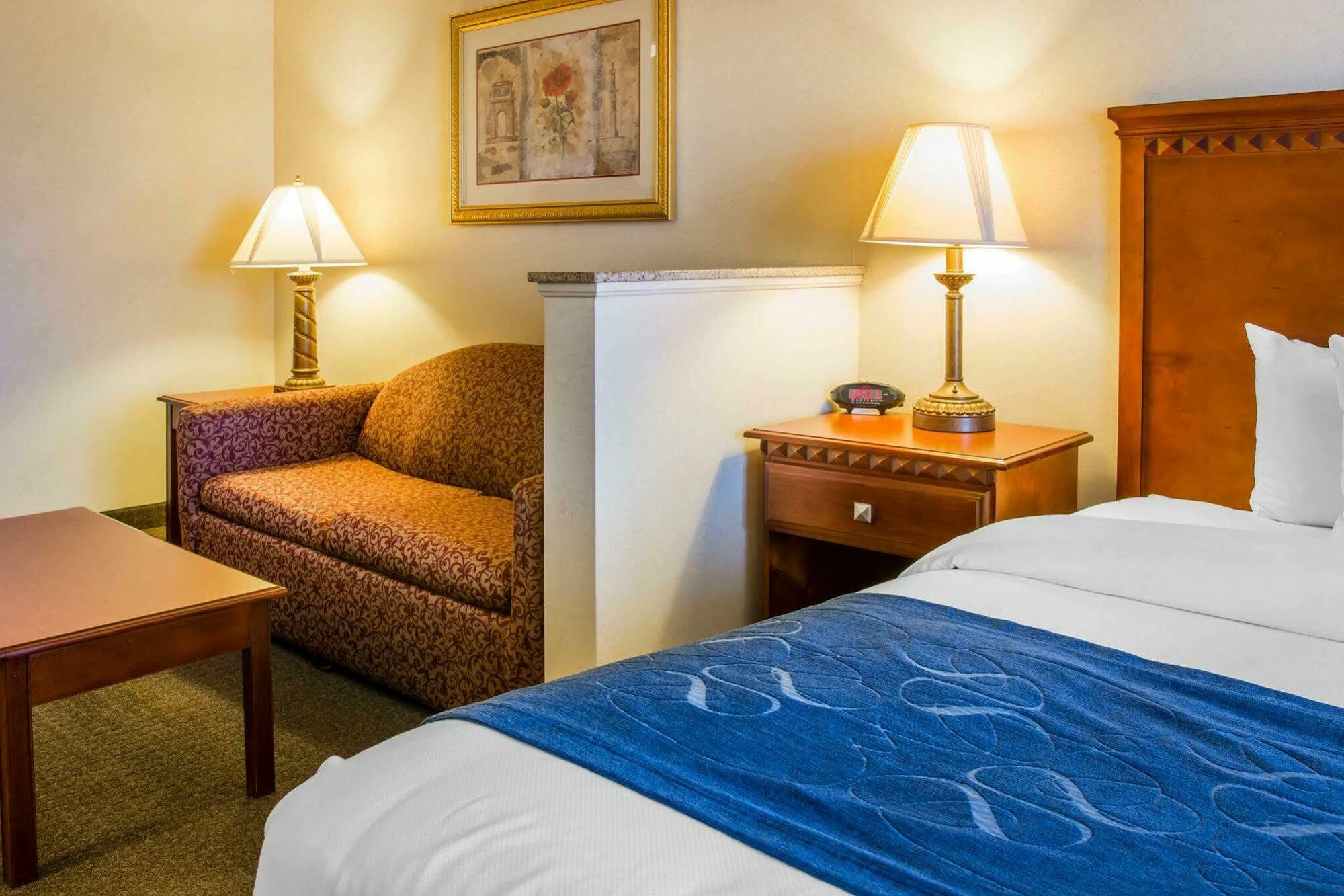 Comfort Suites Findlay Exteriér fotografie