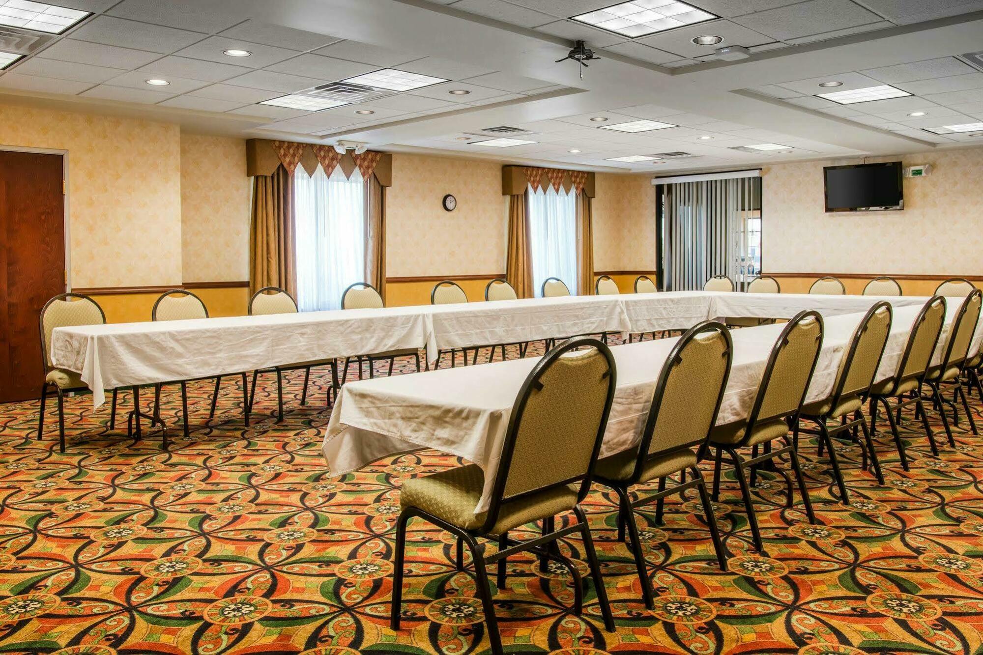 Comfort Suites Findlay Exteriér fotografie